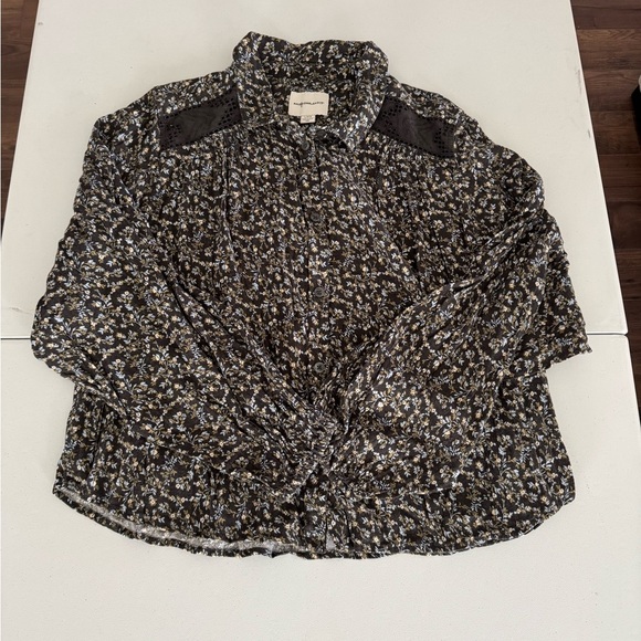 American Eagle Flowered Blouse Large - Picture 1 of 6
